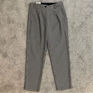 New Tommy Hilfiger TH Flex Women's Size 8 Stretch Tapered Leg Tan Black Pants